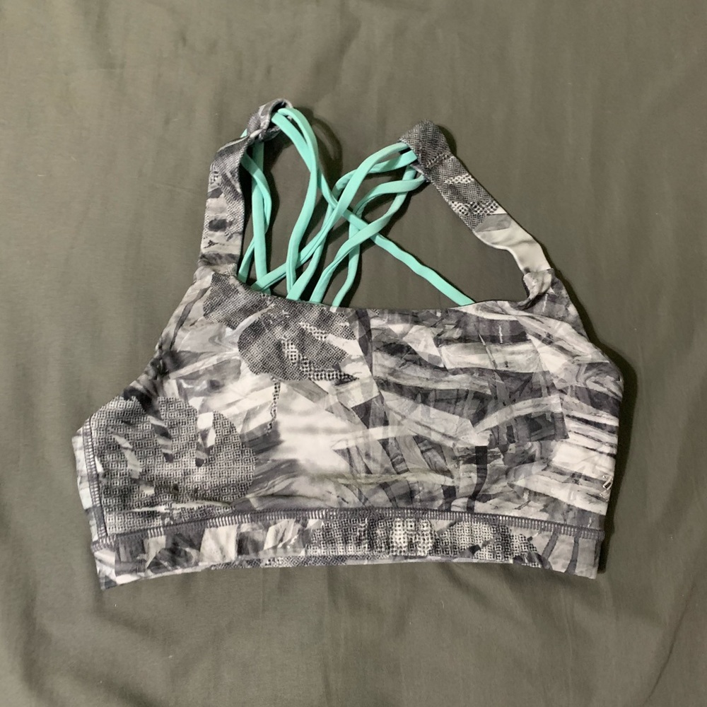 Sports bra